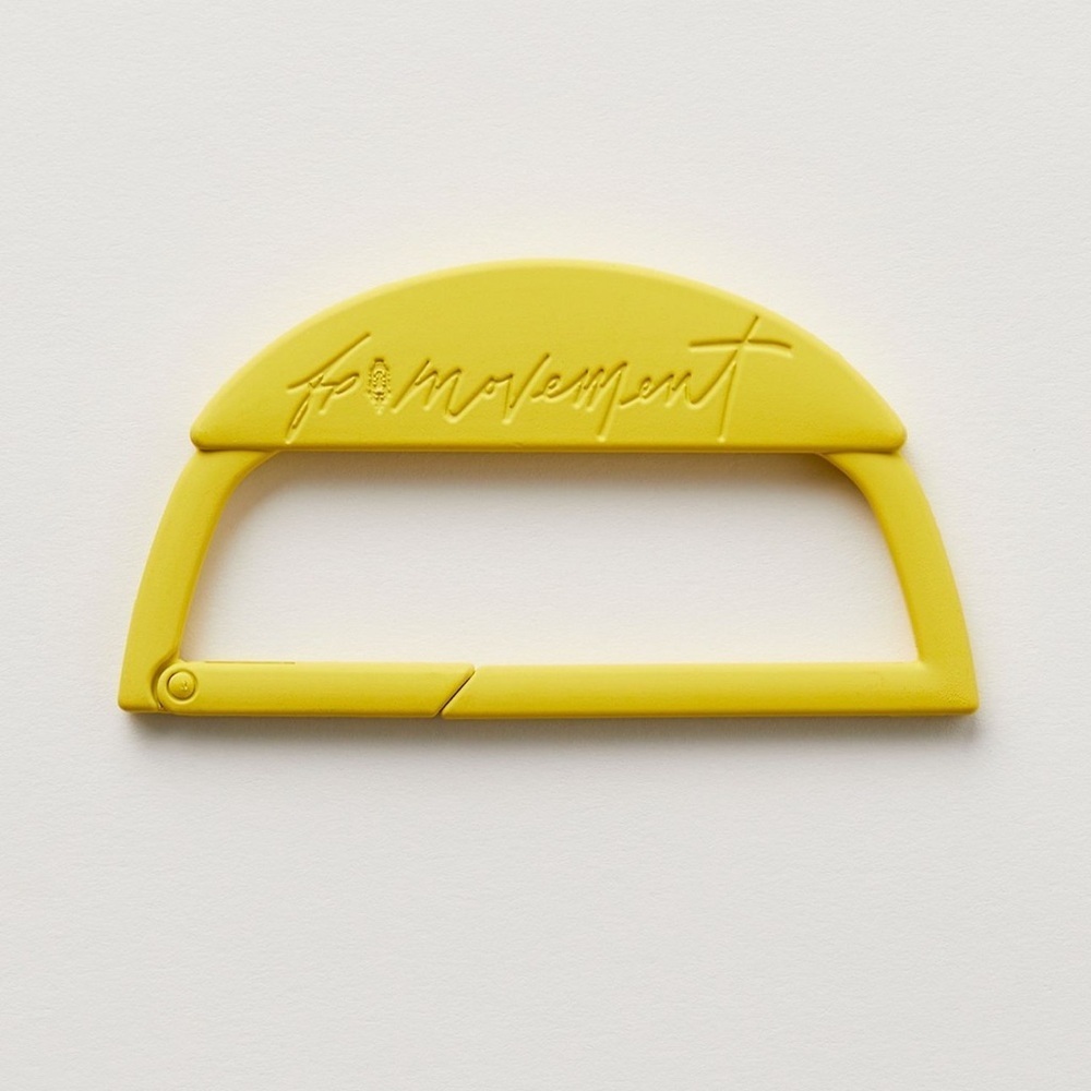 NWT Free People Crescent Carabiner in Dijon - Picture 2 of 3